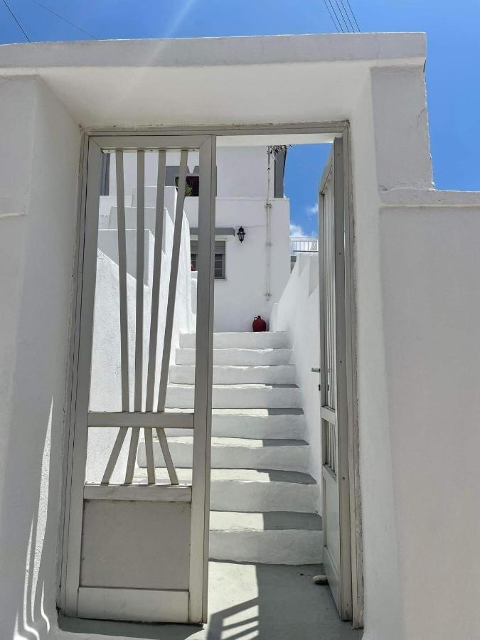 Traditional Seamanshouse Kochilos Rogon Экстерьер фото